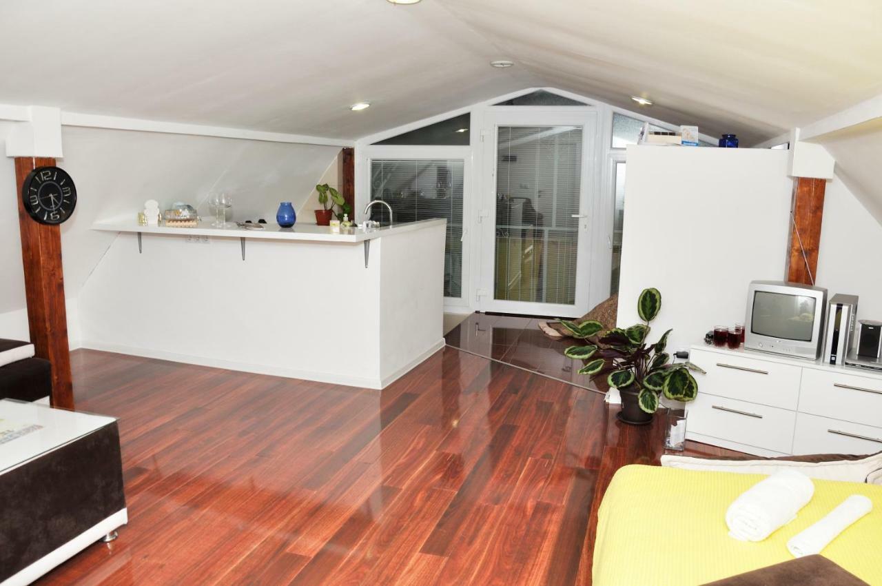 Apartment Studio Grcic SJJ Extérieur photo